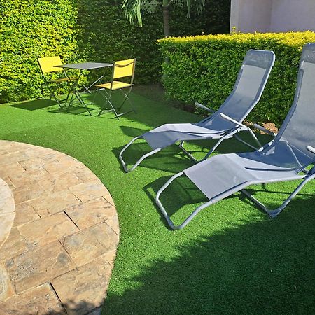 Appartement Paisible Avec Jardin & Piscine อัลบิออน ภายนอก รูปภาพ