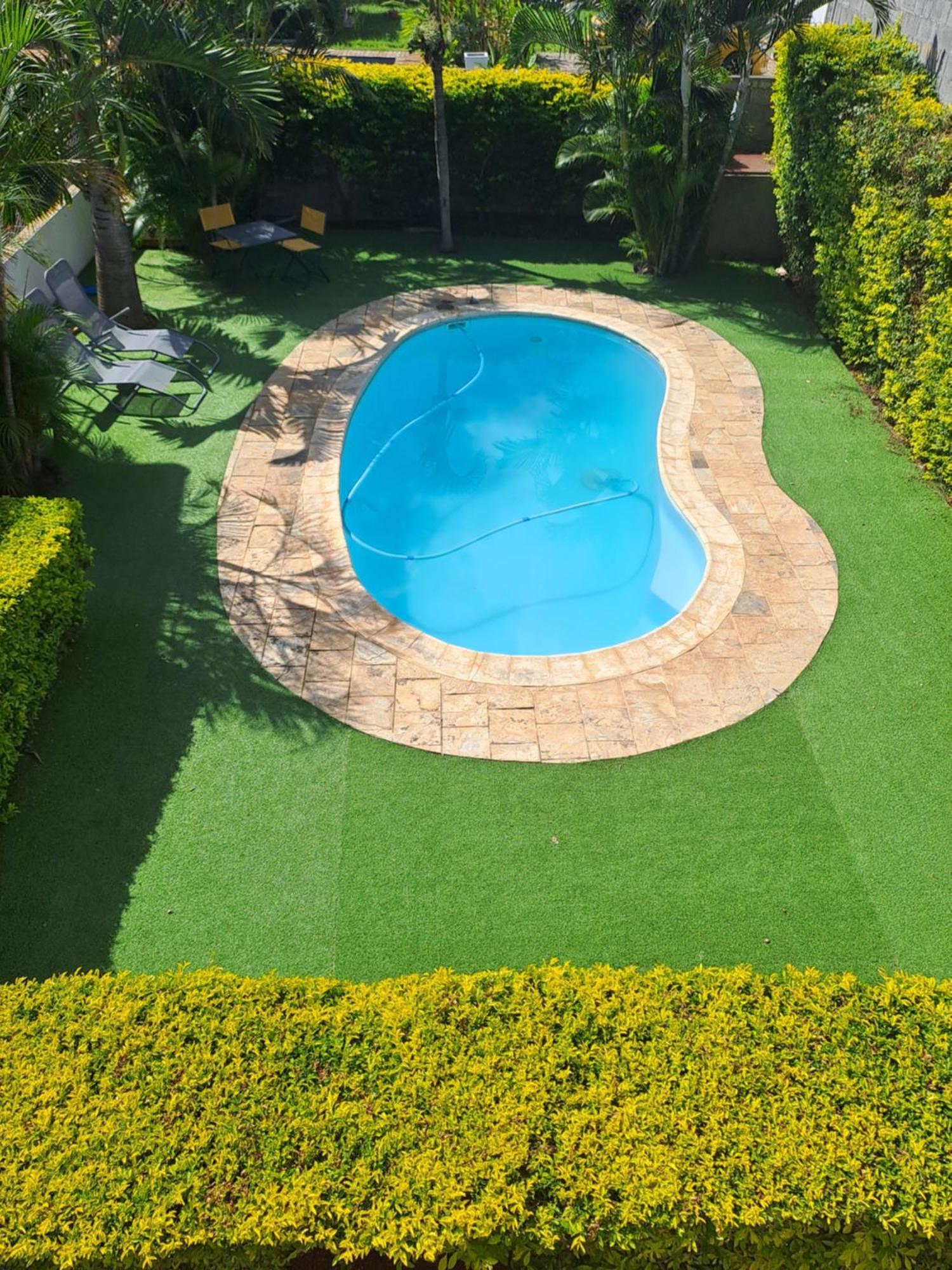 Appartement Paisible Avec Jardin & Piscine อัลบิออน ภายนอก รูปภาพ